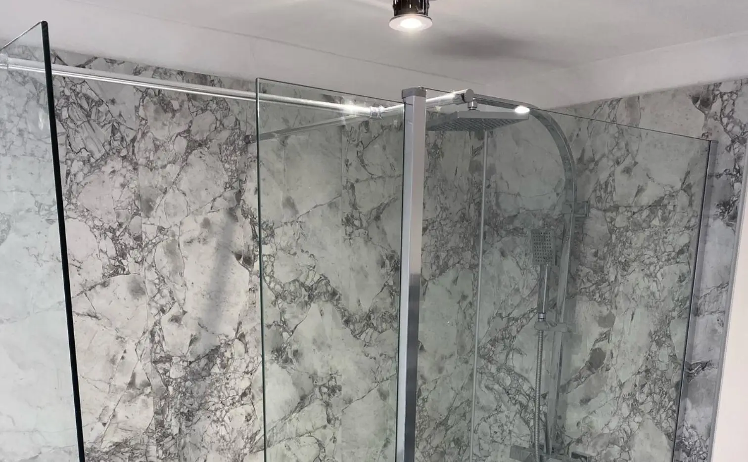 aqua-panels-tiling